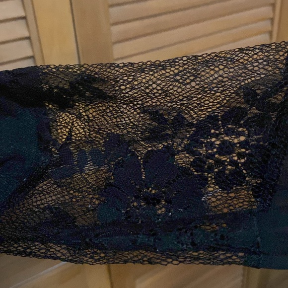 Fate Black Button Front Lace Sleeve Insert V-neck Top NWT - Picture 7 of 10